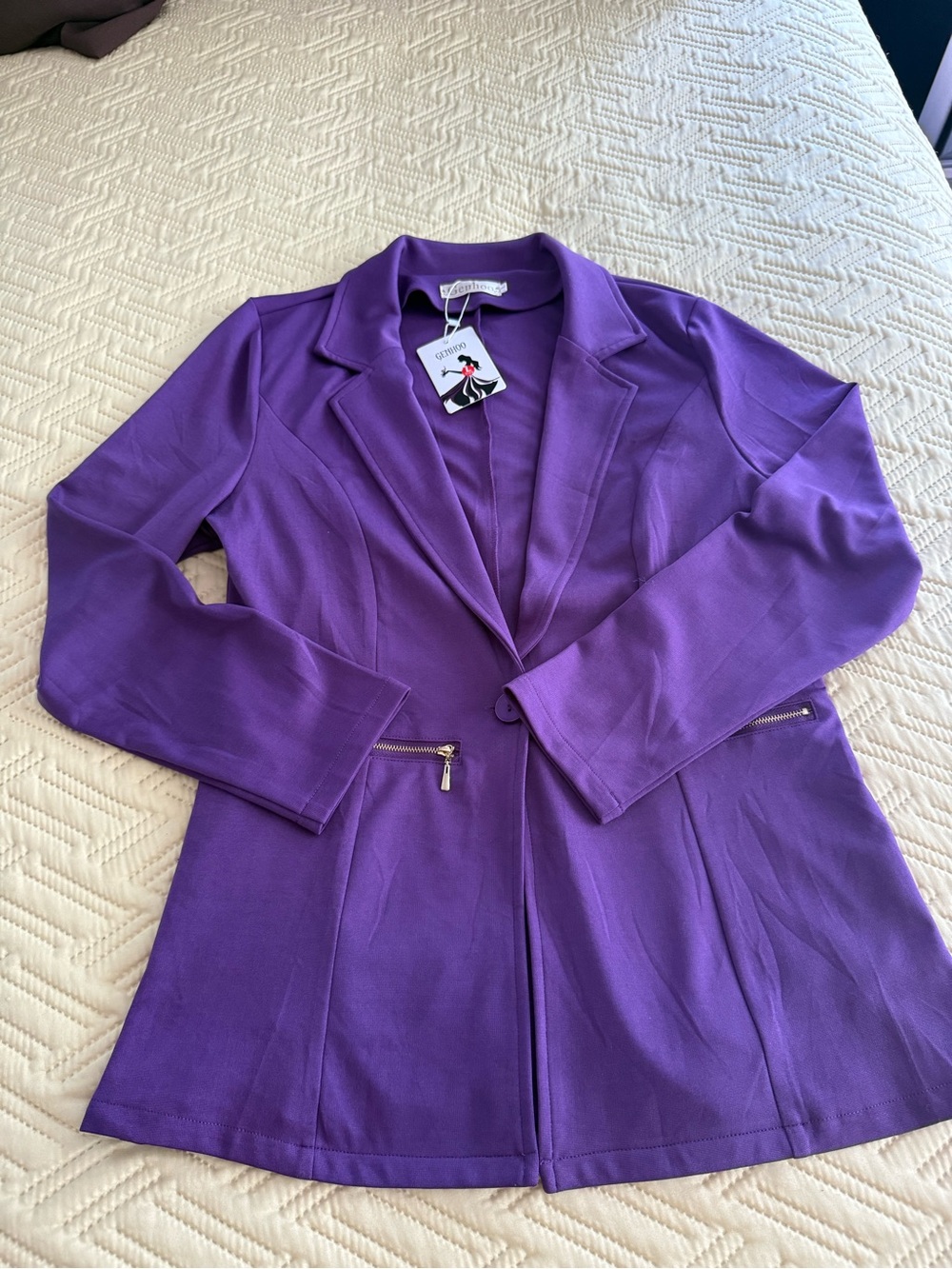 Genhoo Violet Single-Button Blazer with Gold Zippers - Picture 7 of 8